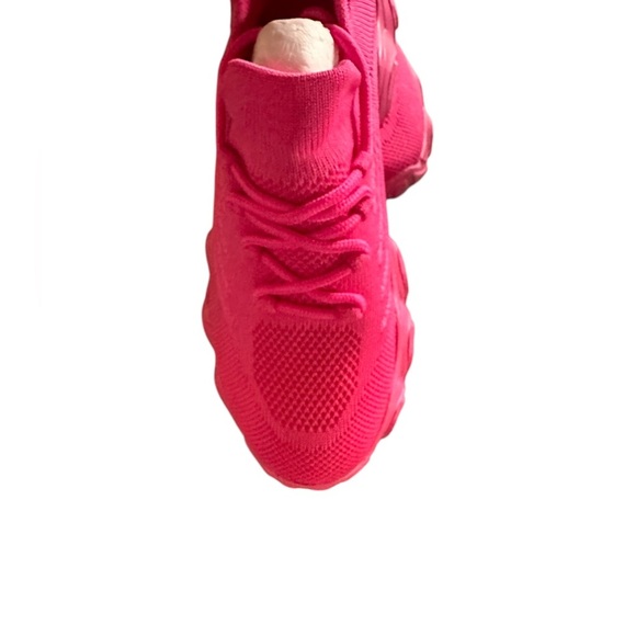 Size 36 (6) hot pink sock style athletic shoe with pink lug sole. Nwot - Picture 4 of 6
